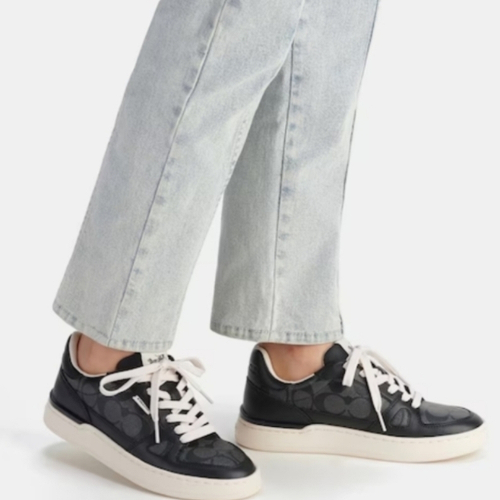 Coach Clip Court Low Top Sneaker in Black Signature Canvas NWT sz 8.5 & 9.5 - Picture 4 of 12